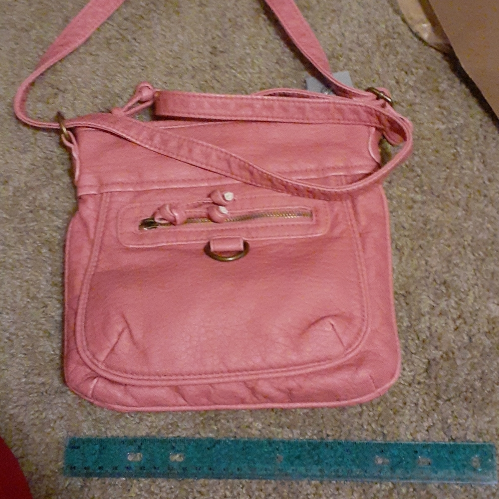 Cute pink crossover body purse